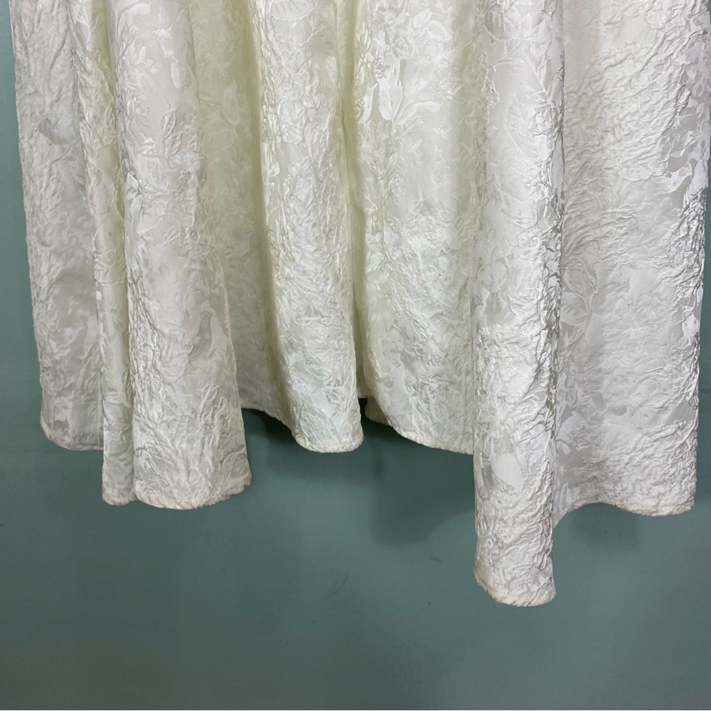 Elliatt Caspian Strapless‎ Gown Maxi Bridal Ivory Floral Ruffle Large Jacquard - Picture 14 of 16